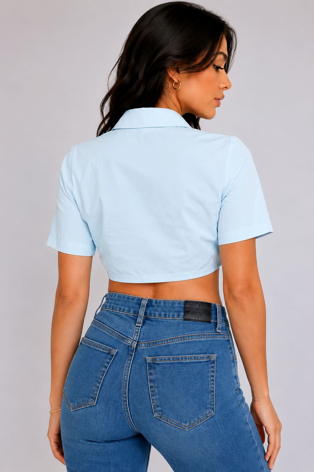 Skyline Twist Crop Shirt